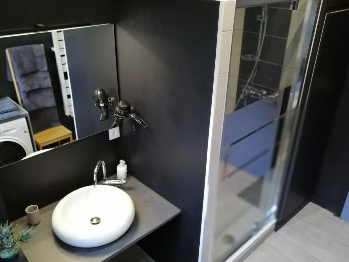 Cote Cour Apartment *